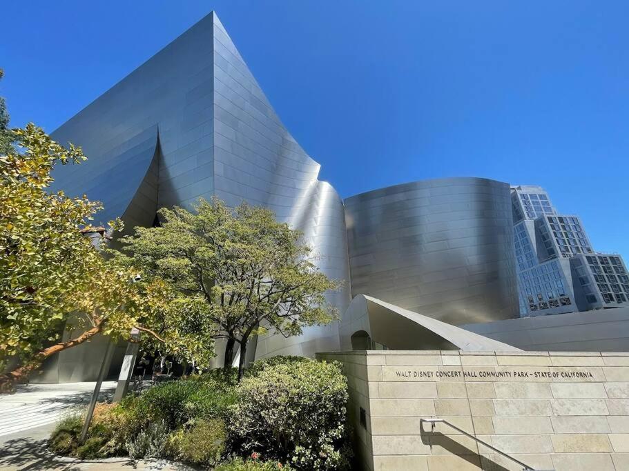 June Specials- Suite Spot Dtla- Free Parking For One Car! Los Ángeles Exterior foto